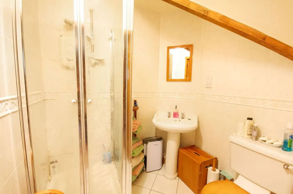 Cwm Road, Rhuallt, Denbighshire, LL17 0TP, photo 10