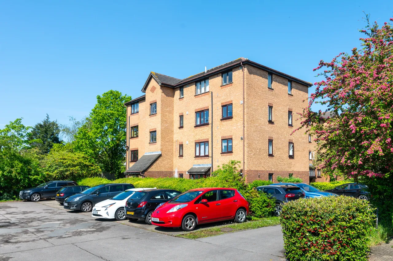 1 bed flat to rent, Wembley, HA9