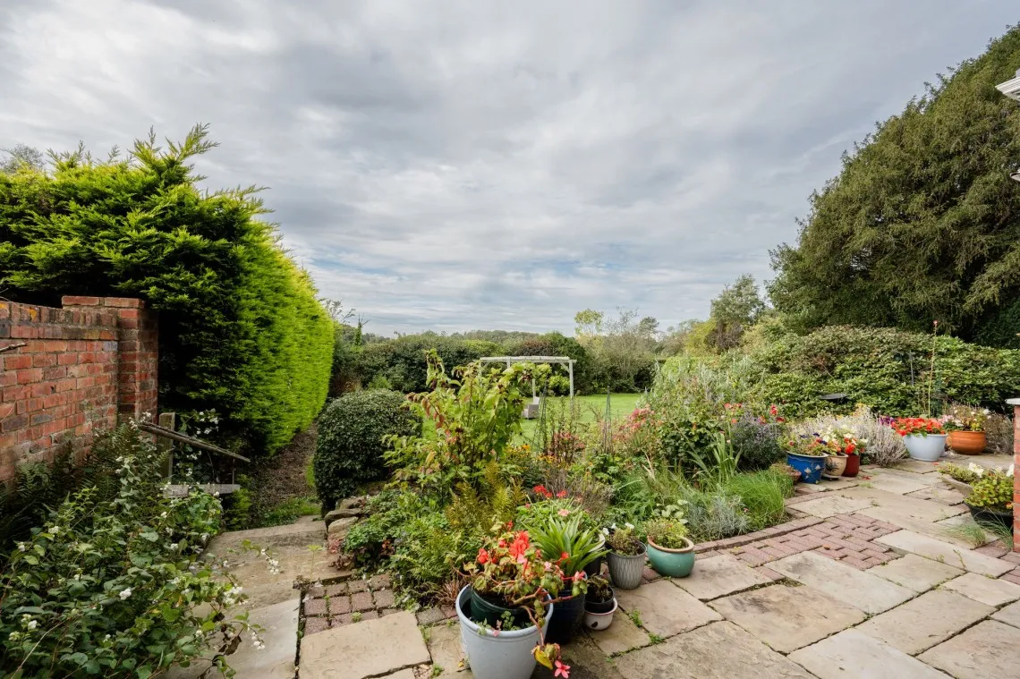 Winifred Lane, Aughton, L39, photo 32