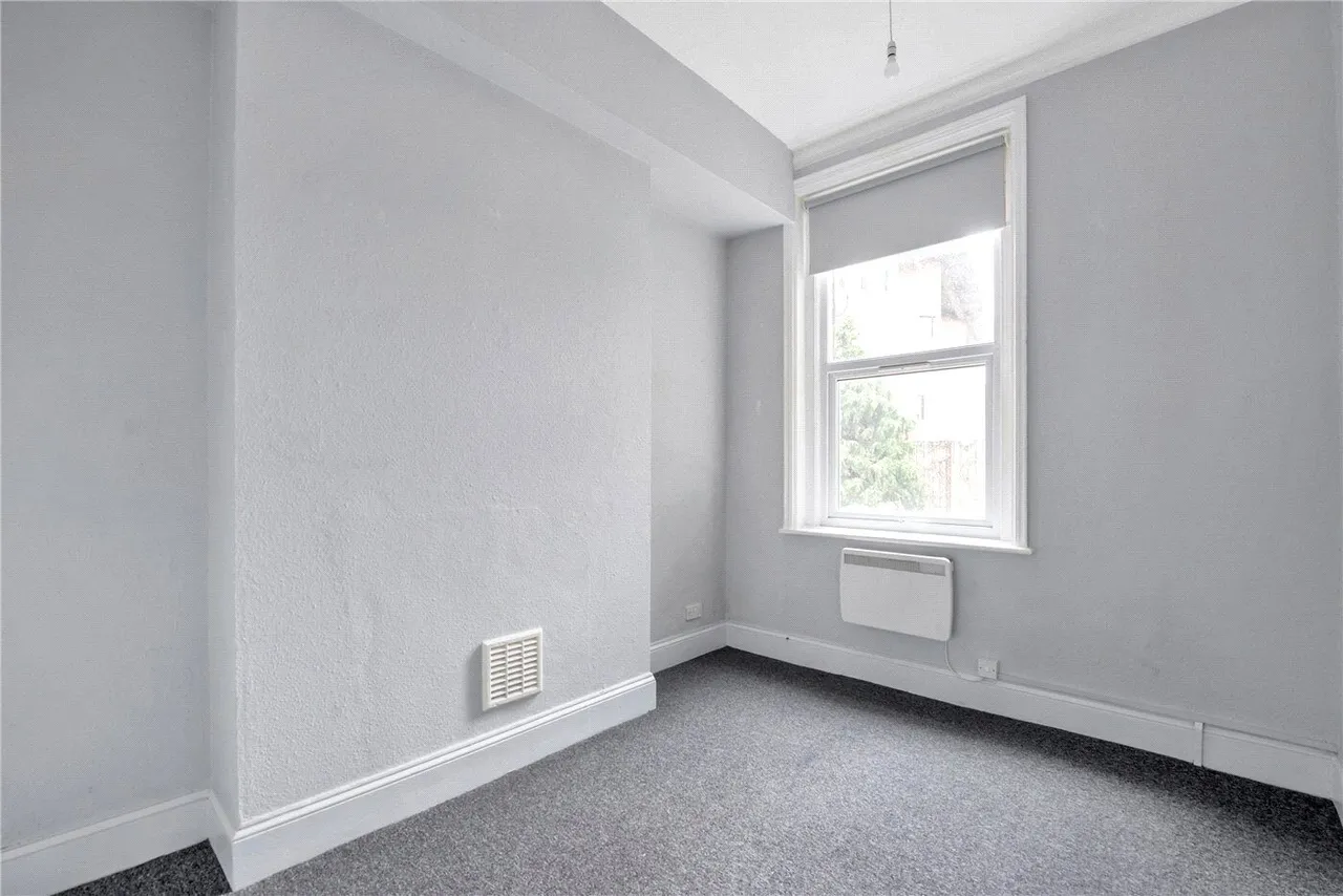 Lewisham Way, London, SE14, photo 5