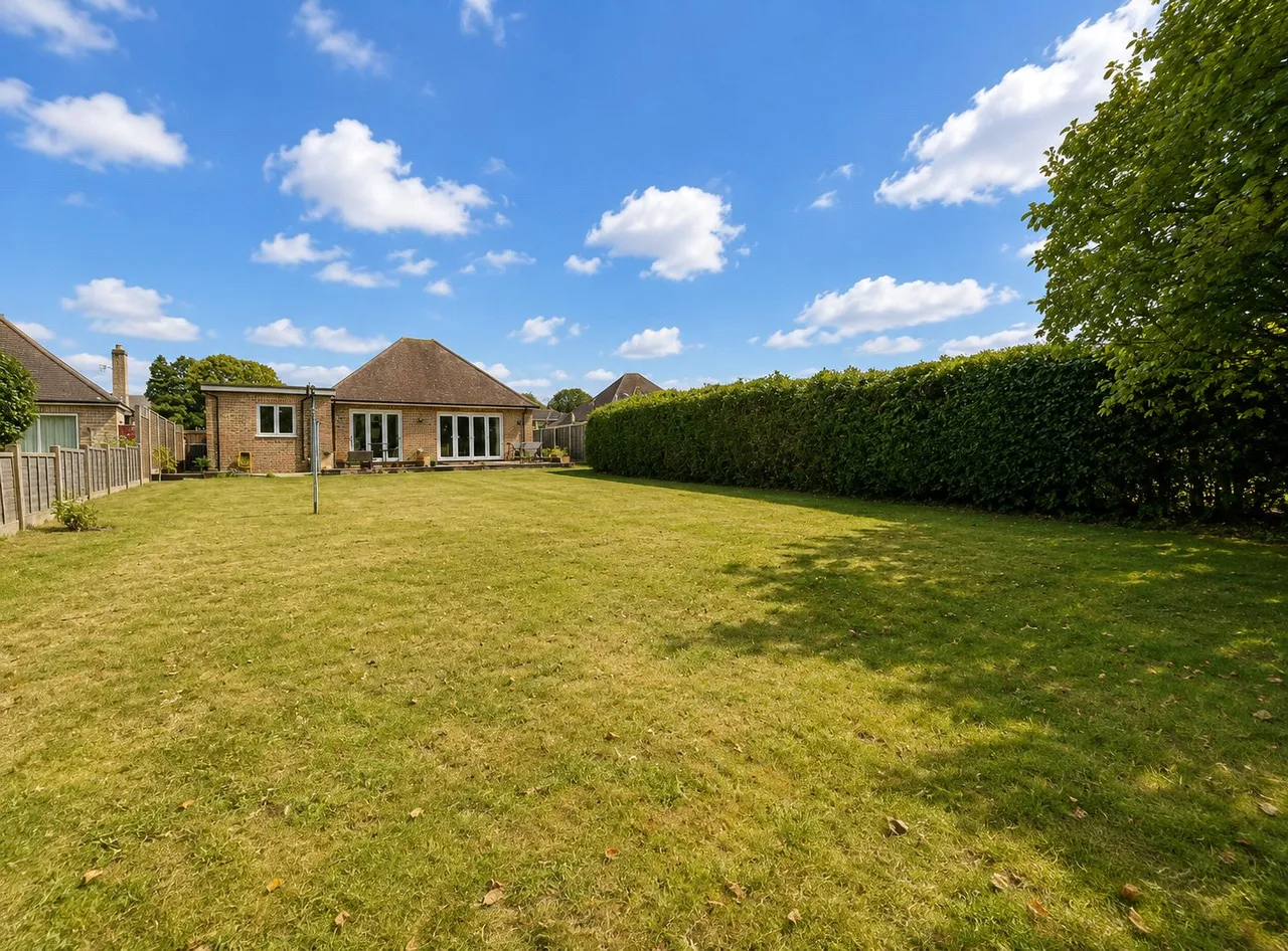 Wheeler Lane, Witley, GU8, photo 10