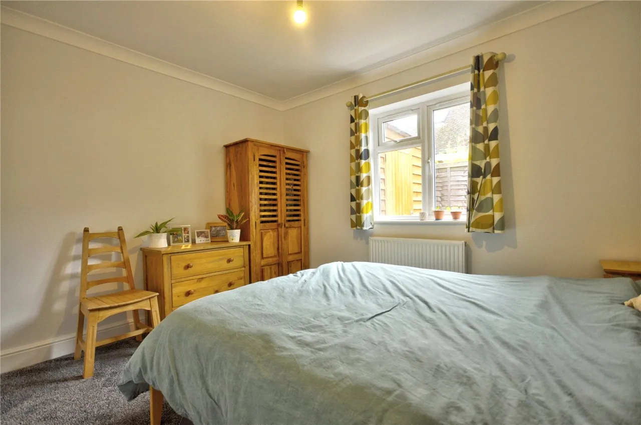 Wheeler Lane, Witley, GU8, photo 17