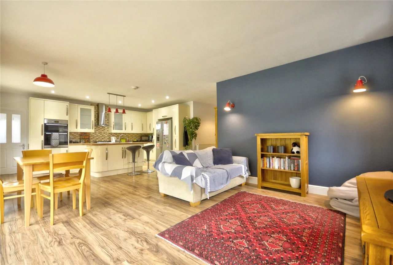 Wheeler Lane, Witley, GU8, photo 13