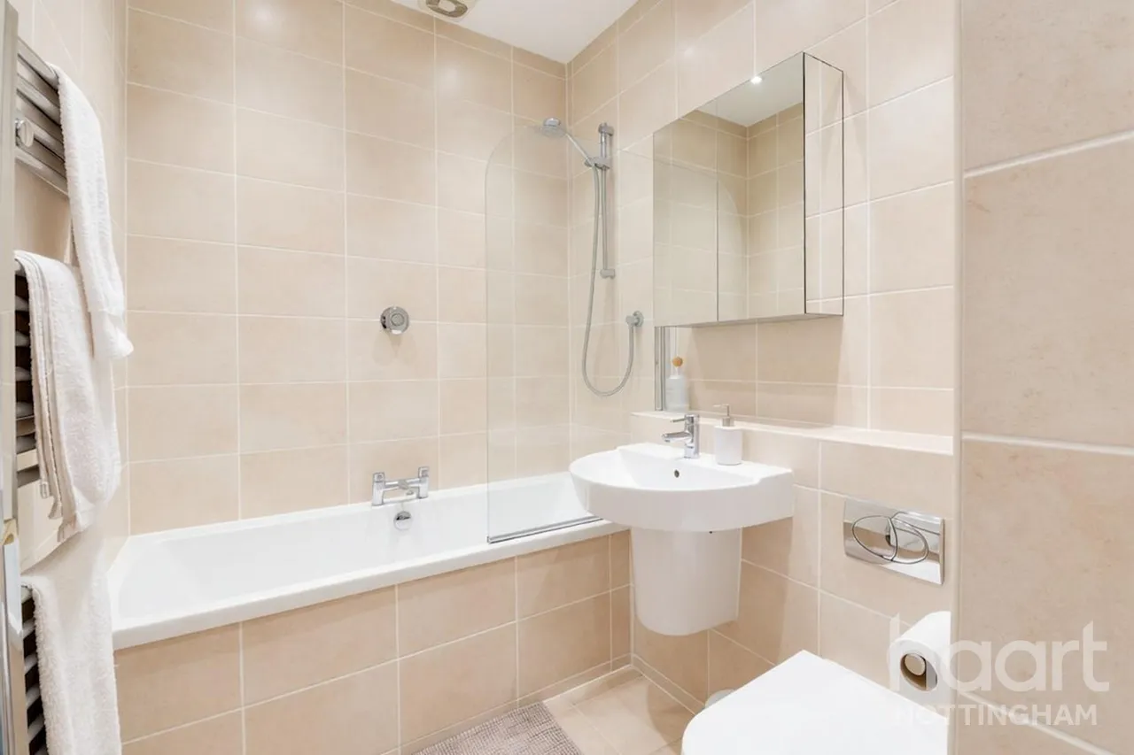 Standard Hill, Nottingham, NG1, photo 8