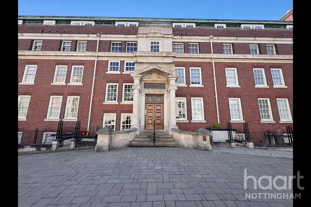 2 bed flat for sale, Standard Hill, Nottingham, NG1