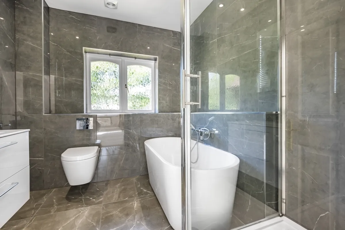 Woodlands Road East, Virginia Water GU25, photo 10