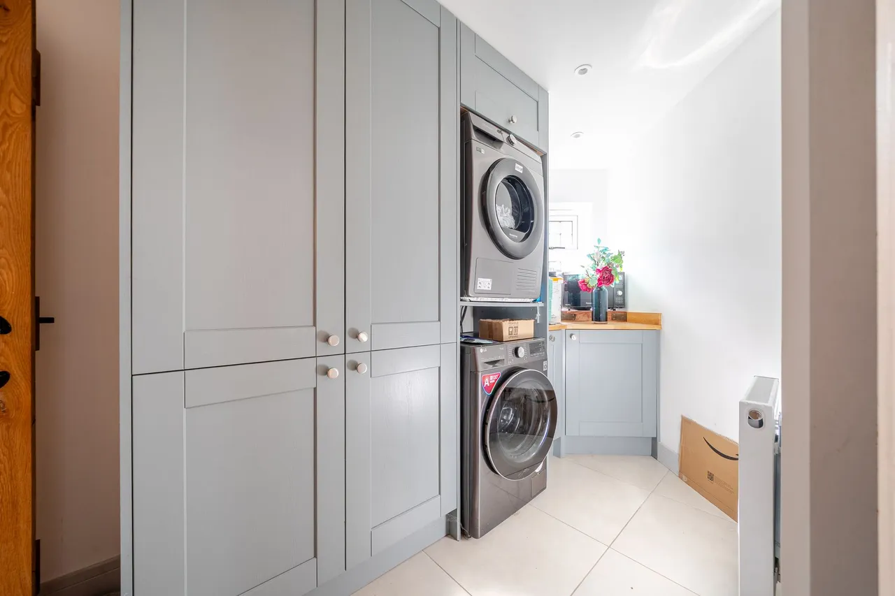 Haslemere Road, Brook, GU8, photo 11