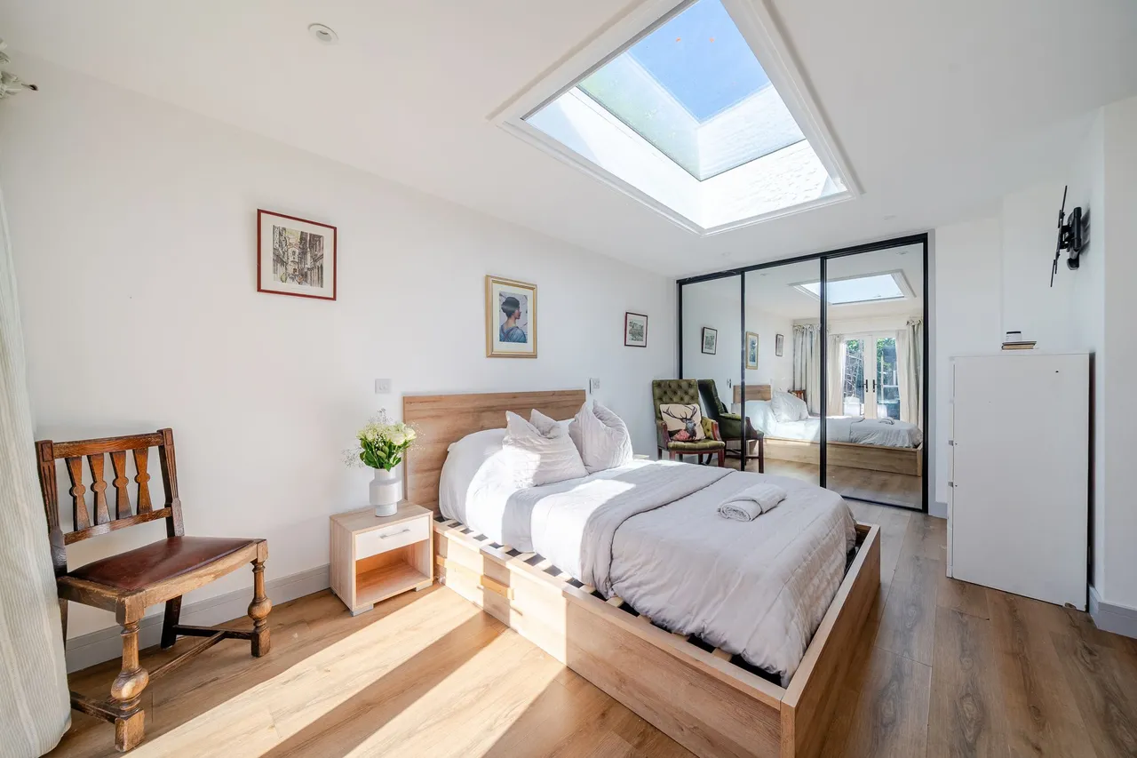 Haslemere Road, Brook, GU8, photo 2