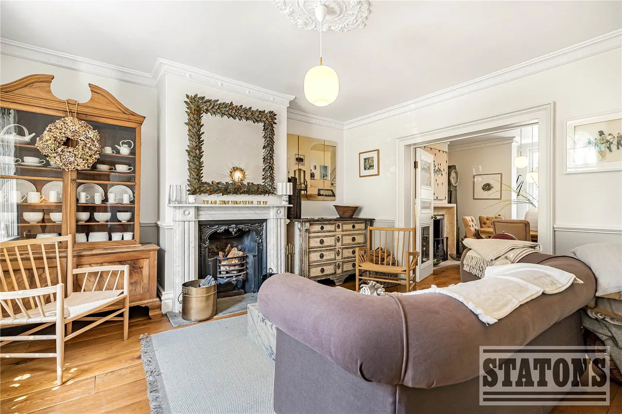 Chase Side, Enfield, EN2 6NL, photo 4