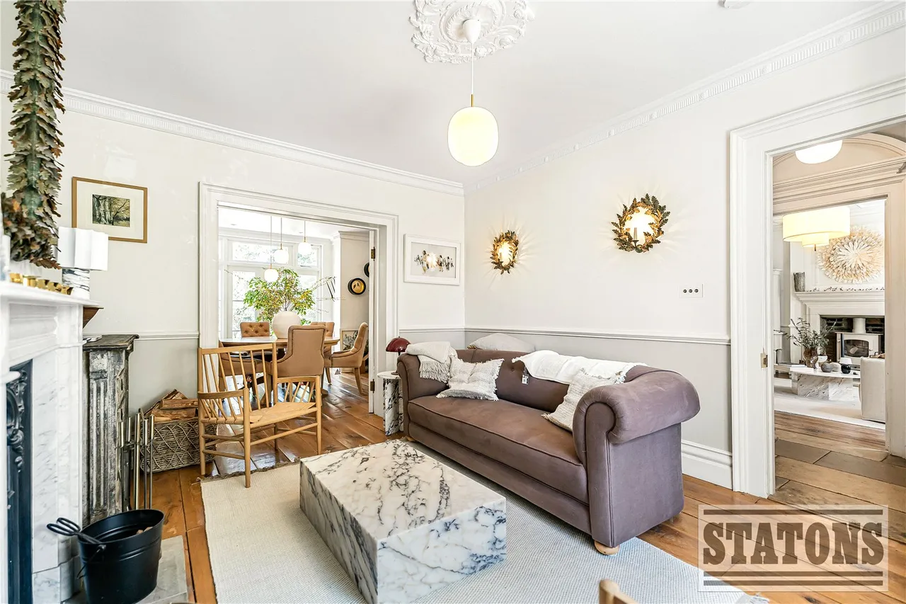 Chase Side, Enfield, EN2 6NL, photo 5