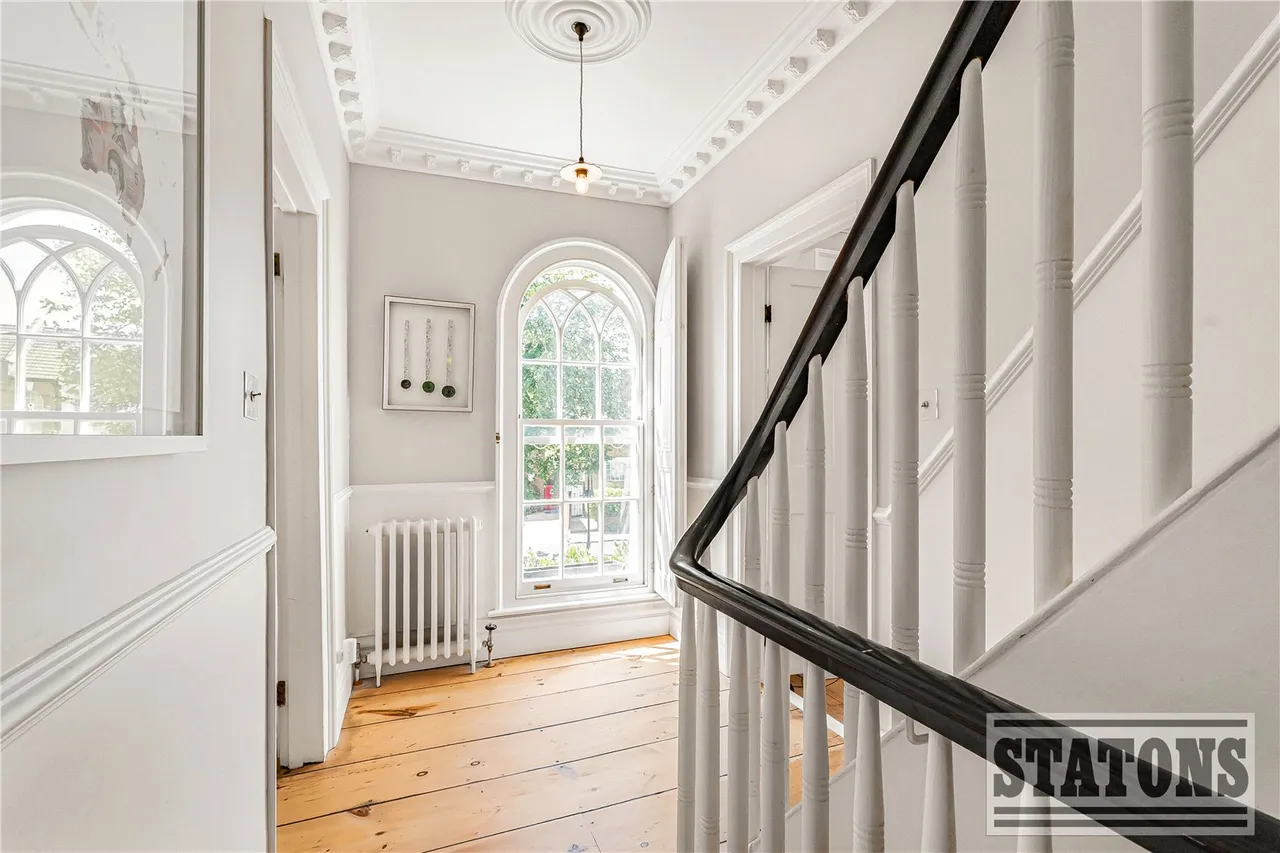 Chase Side, Enfield, EN2 6NL, photo 16