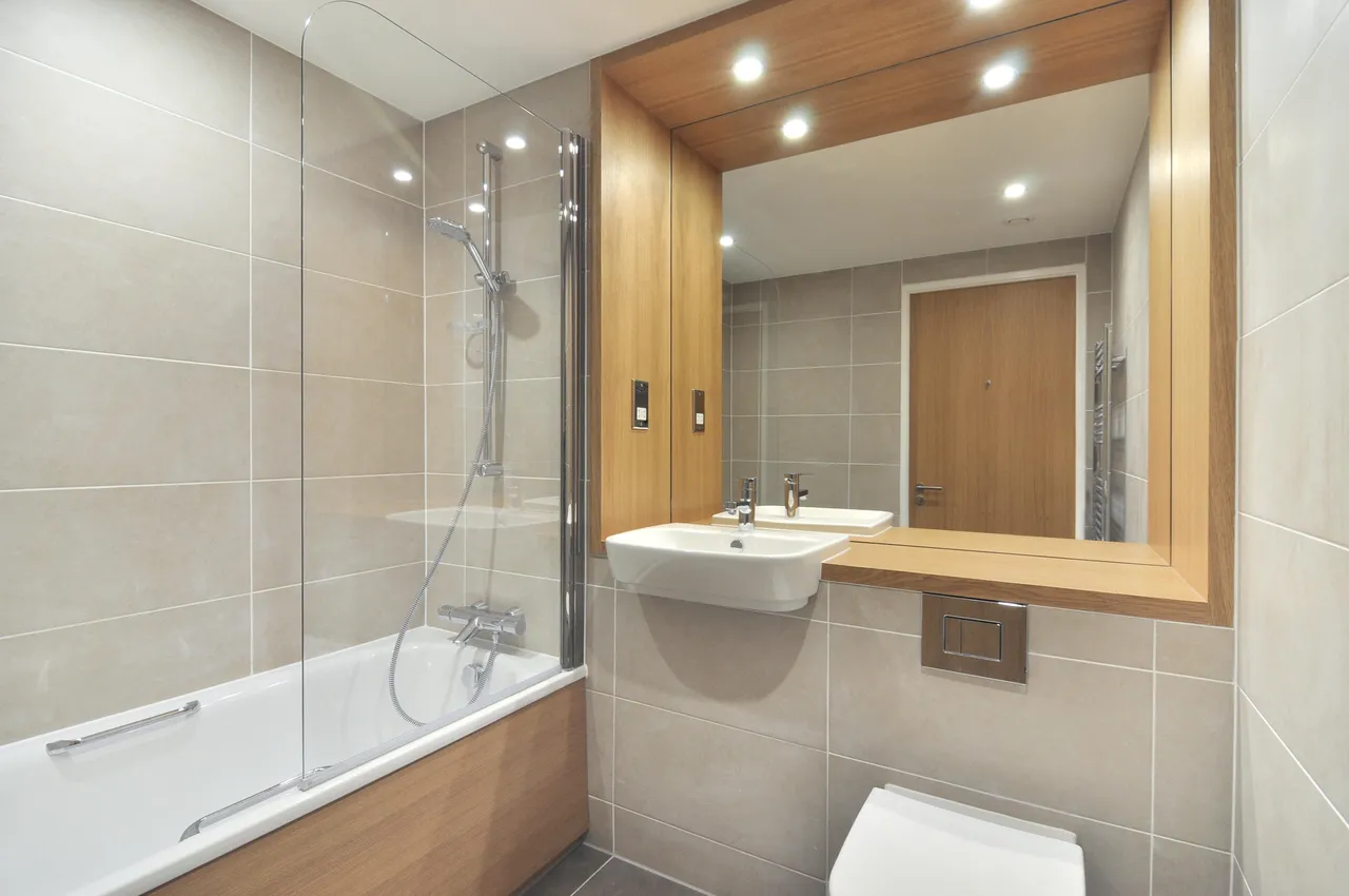 Vermilion, E16, photo 10