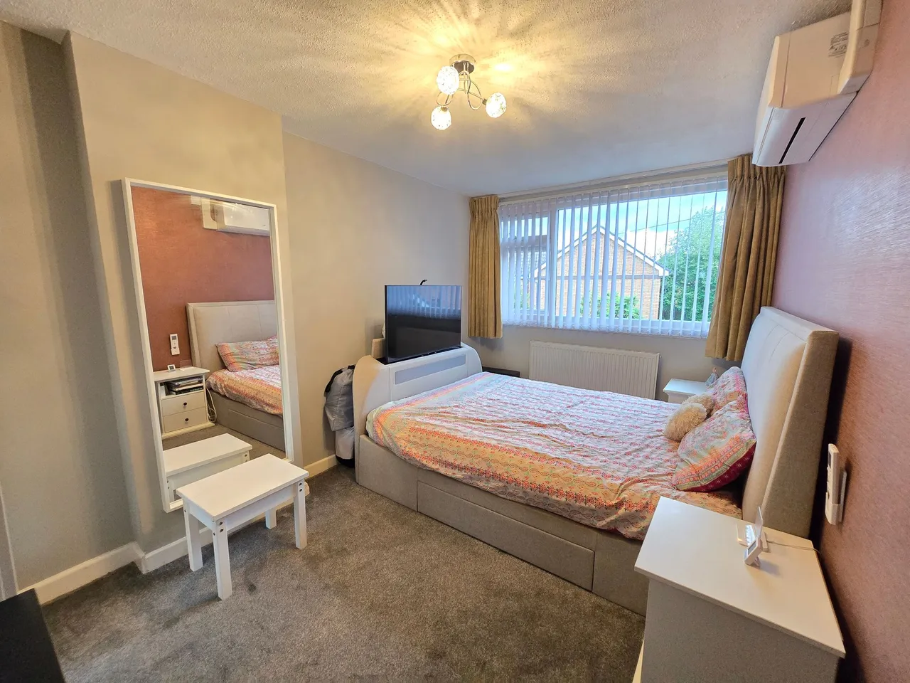 Redesmere Close, Altrincham, photo 9