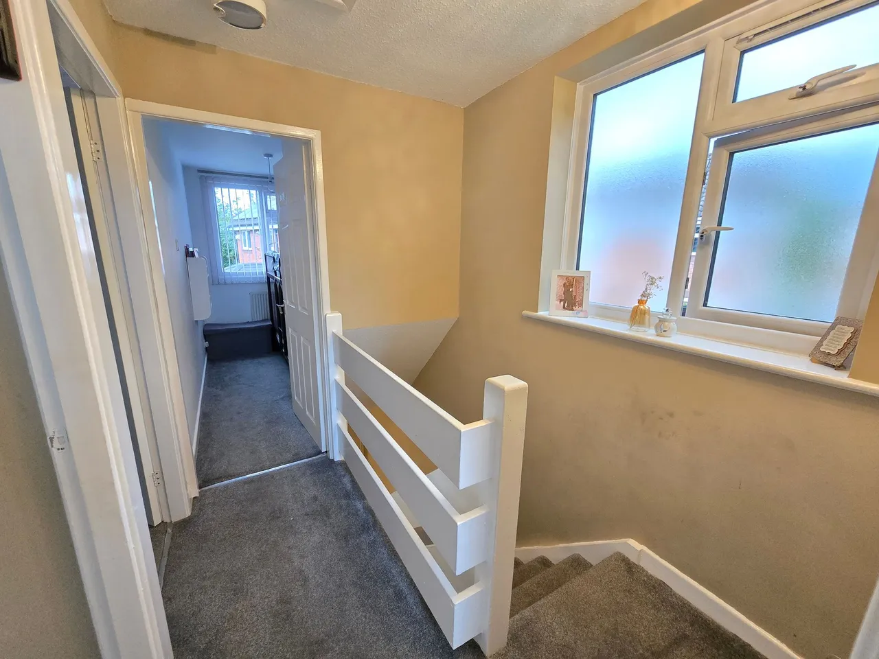 Redesmere Close, Altrincham, photo 17