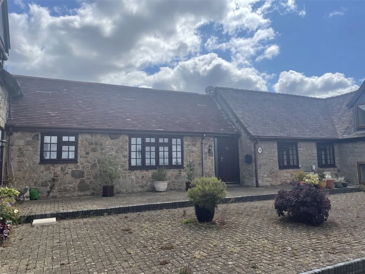 2 bed house for sale — Angel Bank, Bitterley, Ludlow, Shropshire, SY8 3HS