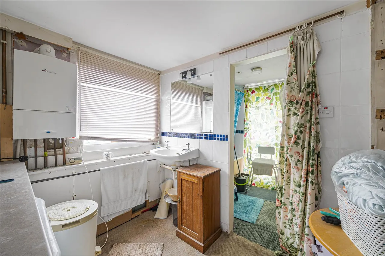 Meeching Road, Newhaven, photo 8