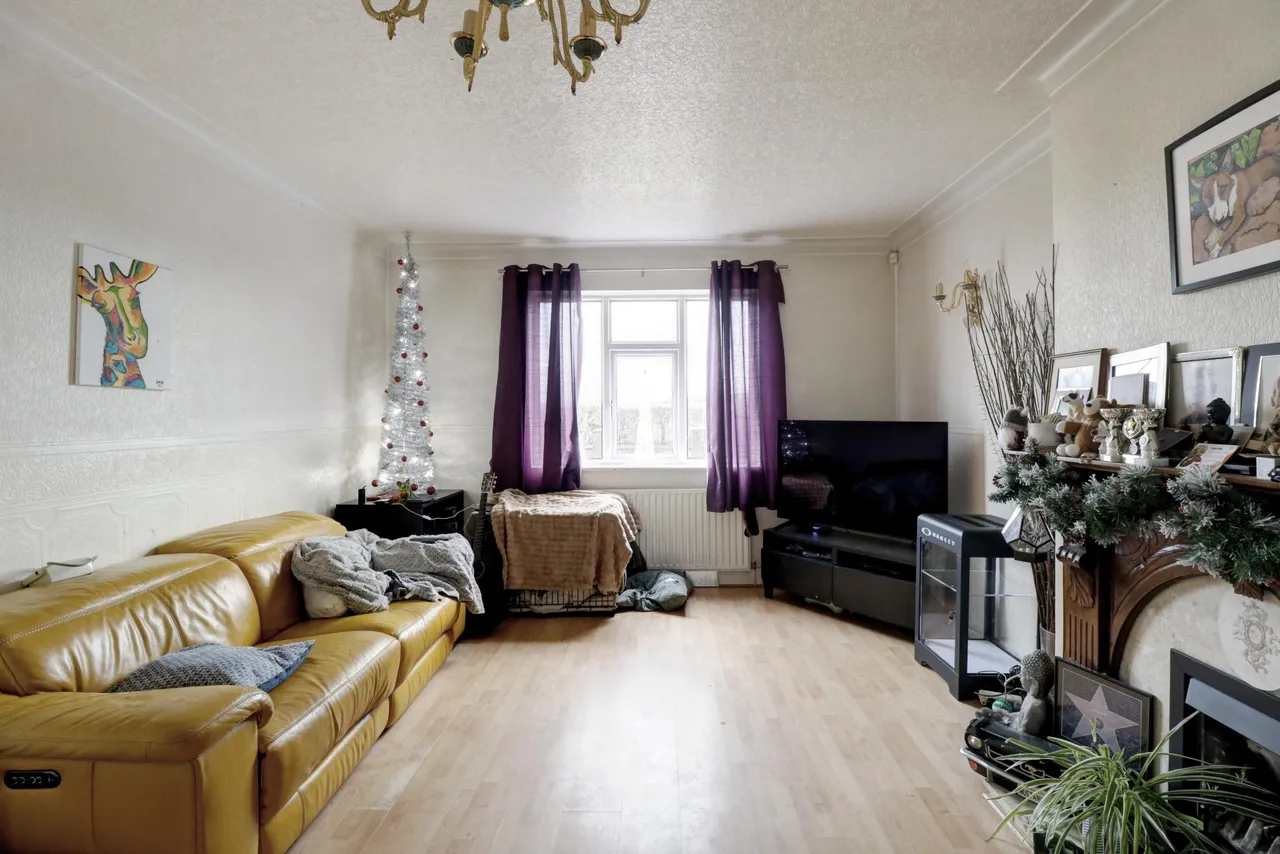 Staining Road, Blackpool, FY3, photo 5