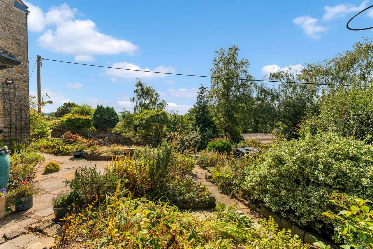 Bollington, Macclesfield, photo 62