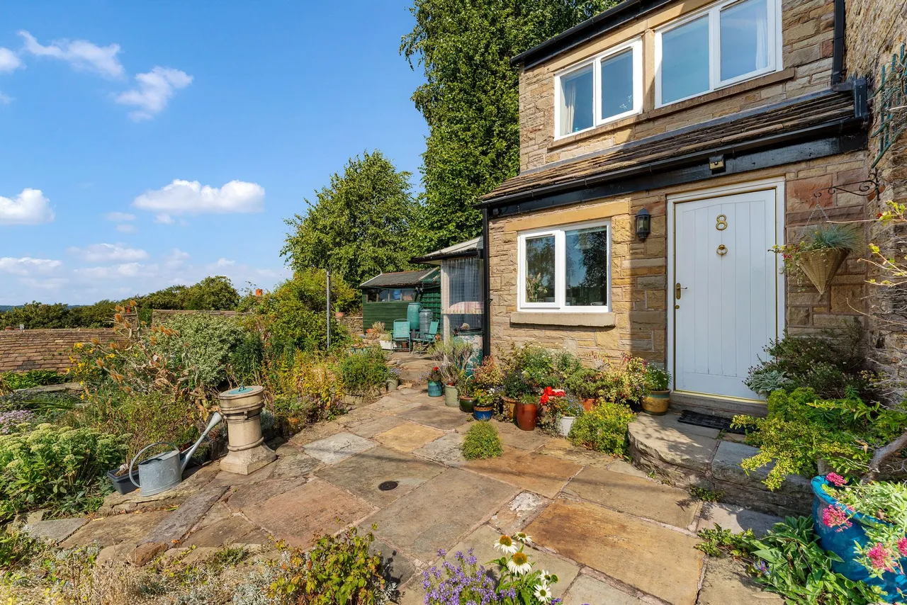 Bollington, Macclesfield, photo 37