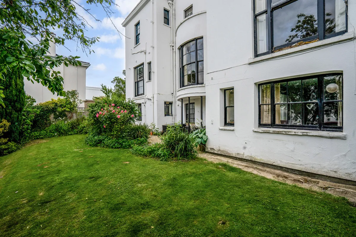The Park, Cheltenham, GL50, photo 3