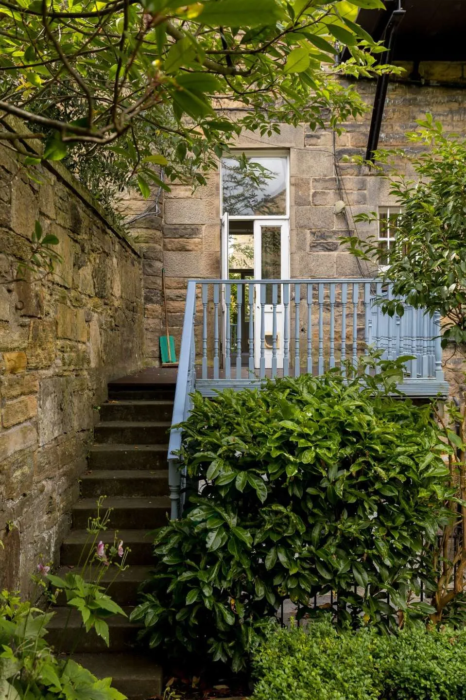 Magdala Crescent, West End, Edinburgh, Midlothian, EH12 5BD, photo 12