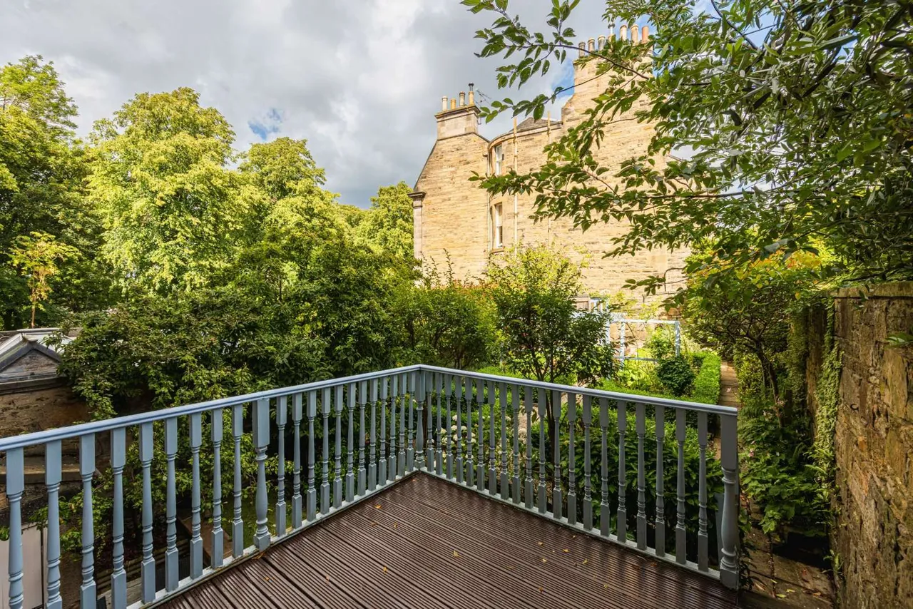 Magdala Crescent, West End, Edinburgh, Midlothian, EH12 5BD, photo 11