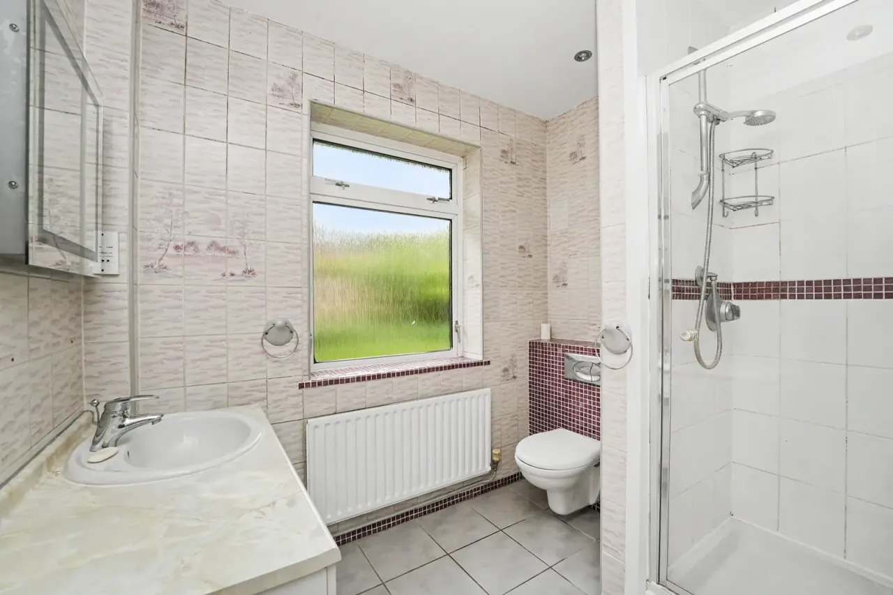 Bedford Road, Holwell, SG5, photo 17