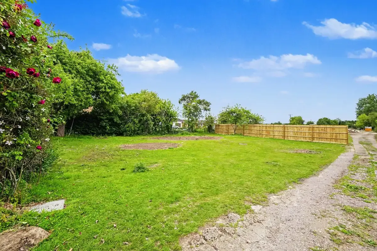 Bedford Road, Holwell, SG5, photo 2