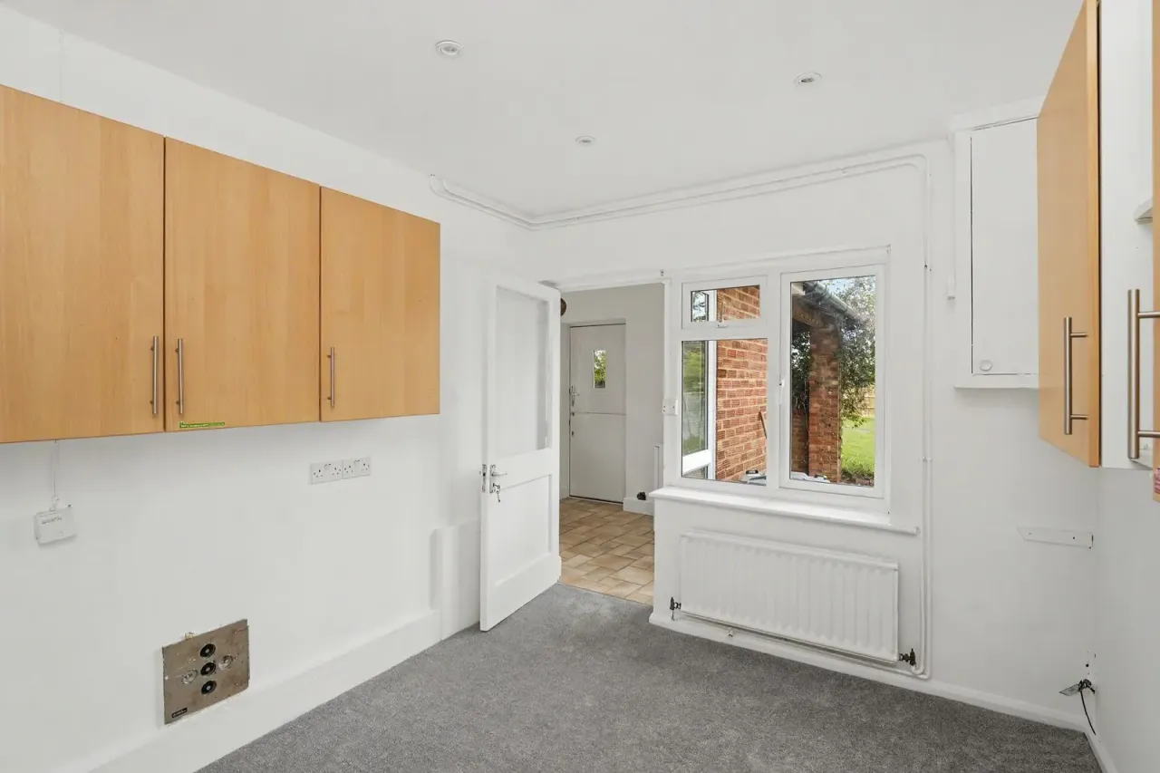 Bedford Road, Holwell, SG5, photo 22