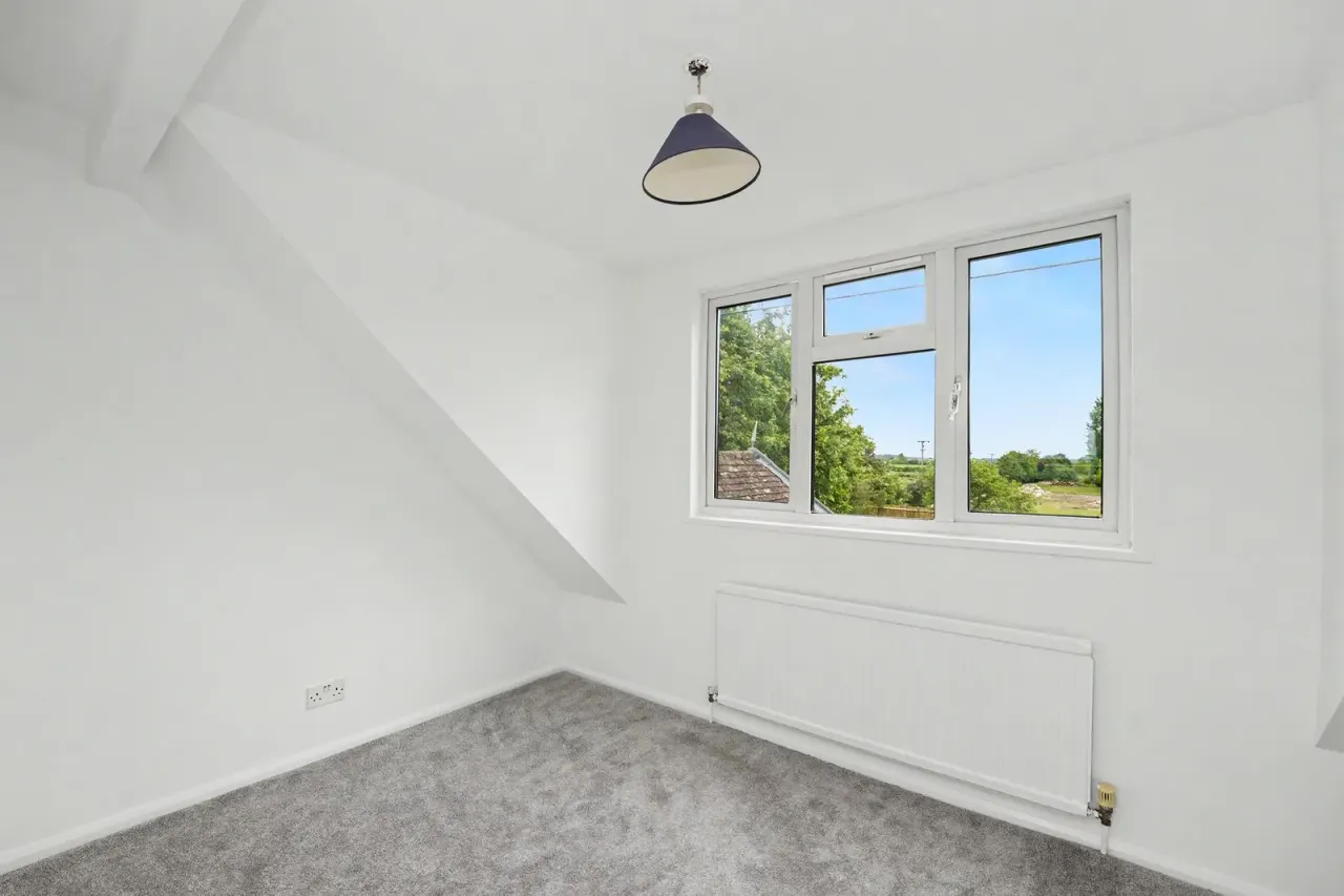 Bedford Road, Holwell, SG5, photo 24