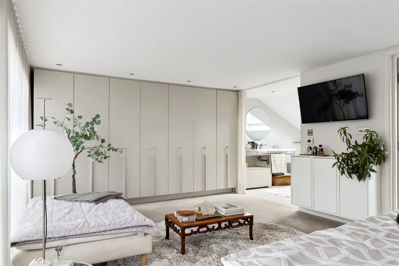 St James's Avenue, Hampton Hill, Hampton, TW12 1HH, photo 15