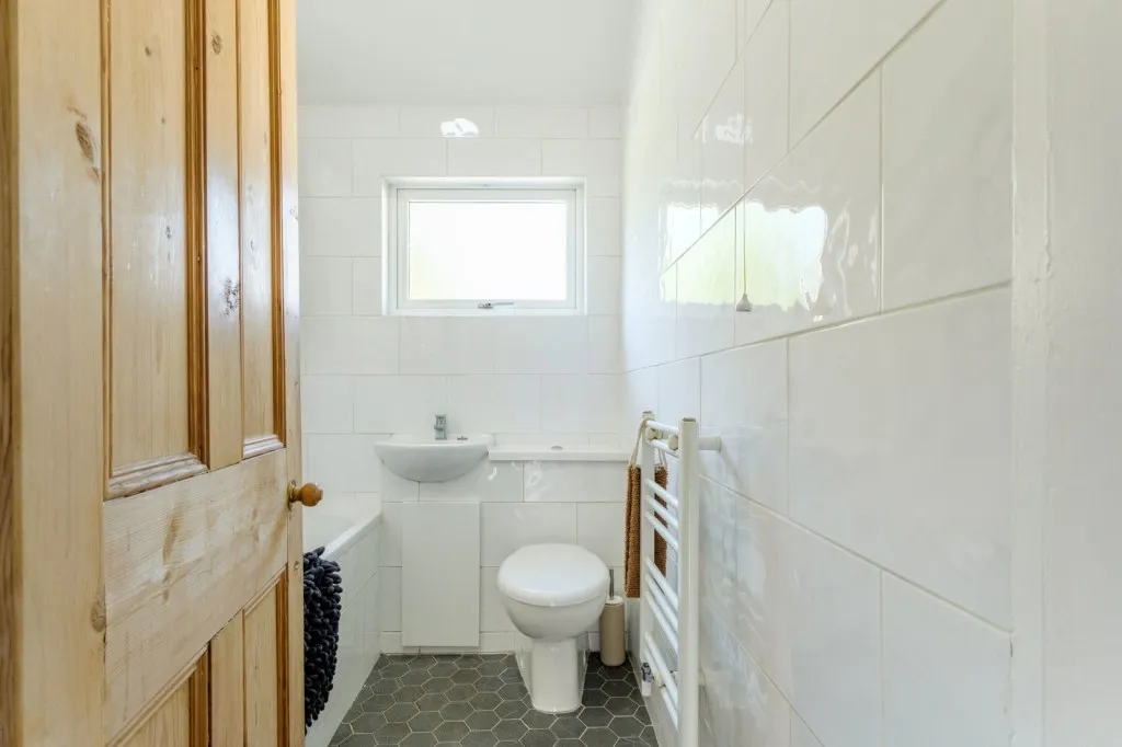 Gladstone Street, Loughborough, LE11, photo 8