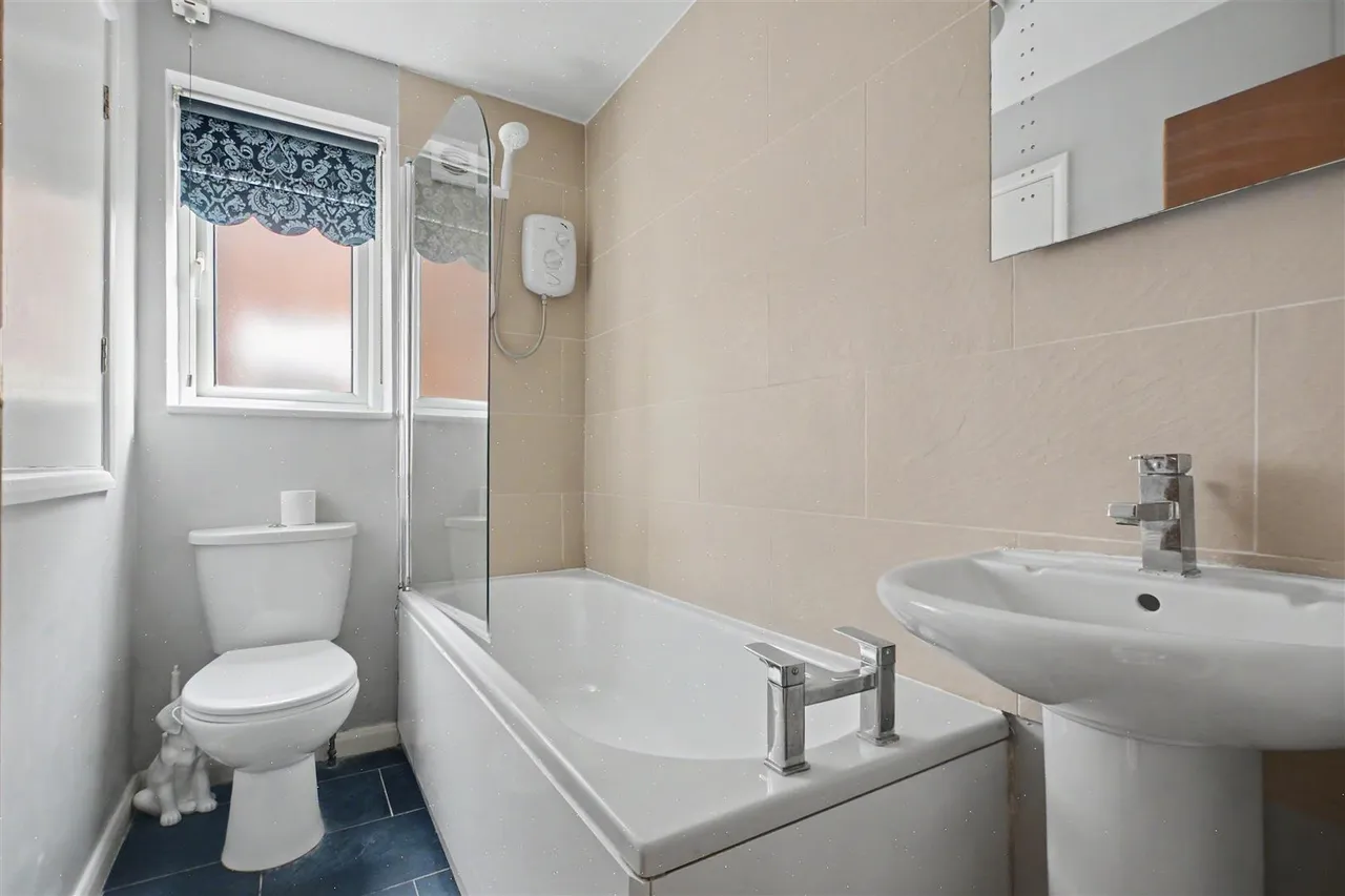 Brook Close, Long Eaton, NG10, photo 10