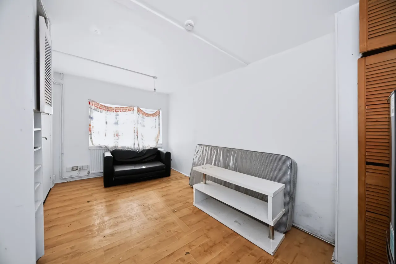Tenby Drive, Luton, photo 12
