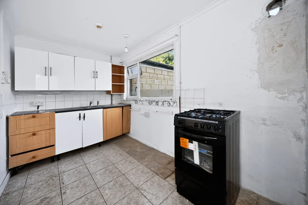 Tenby Drive, Luton, photo 14