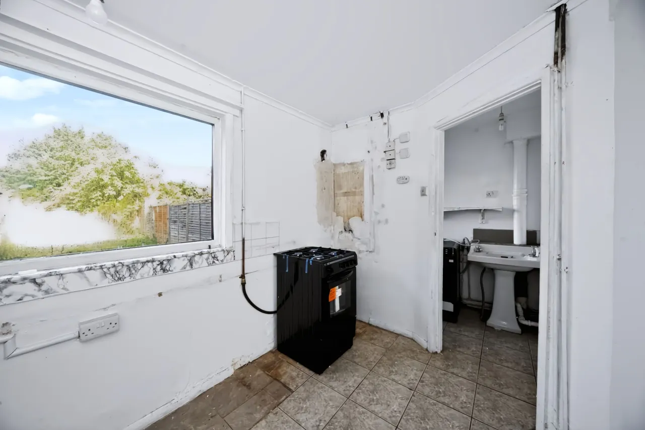 Tenby Drive, Luton, photo 15