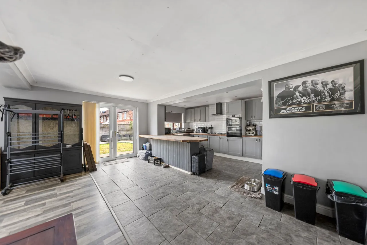 Waltham Avenue, Glazebury, Warrington, Warrington, WA3 5NL, photo 6