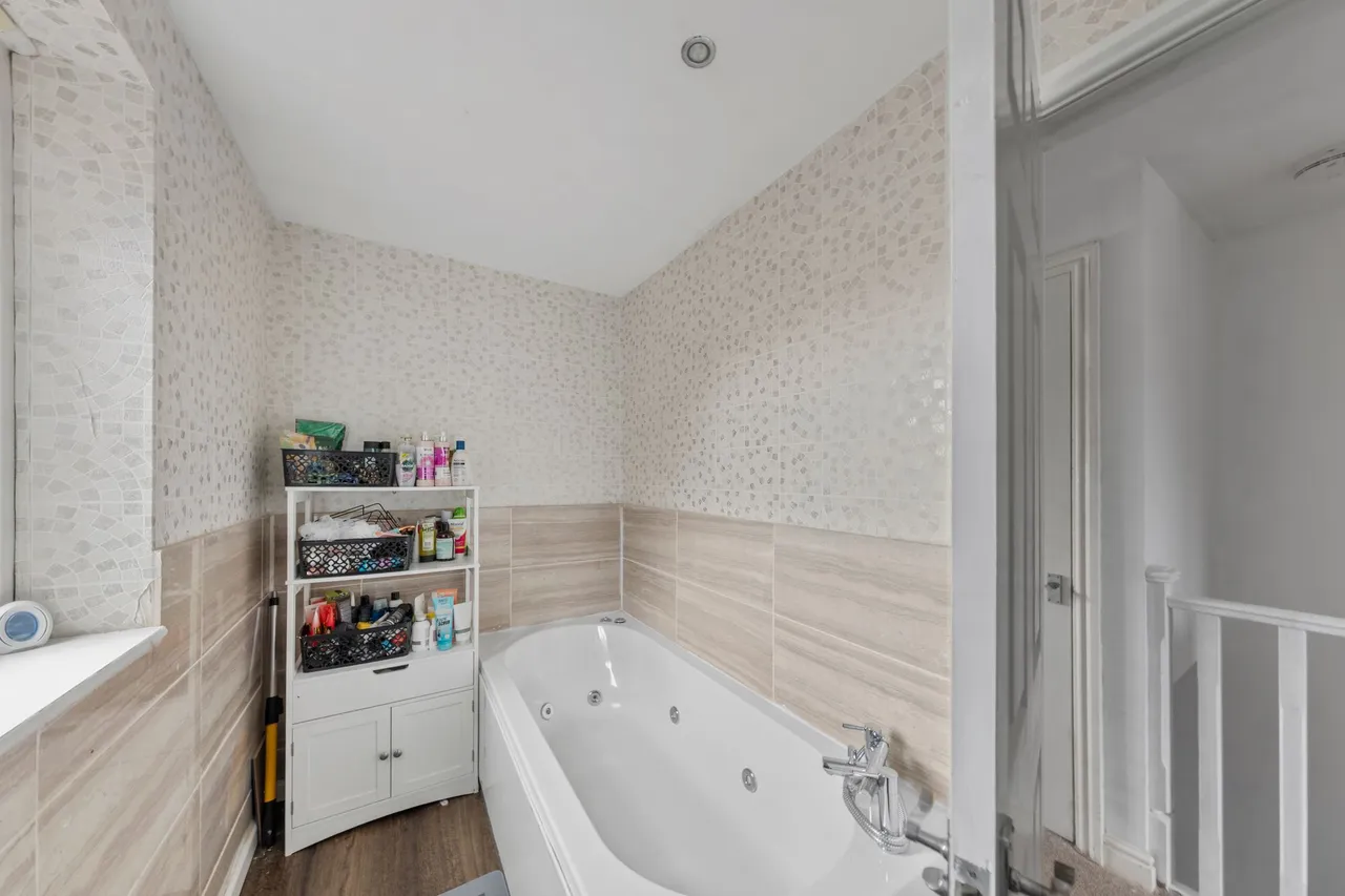 Waltham Avenue, Glazebury, Warrington, Warrington, WA3 5NL, photo 12