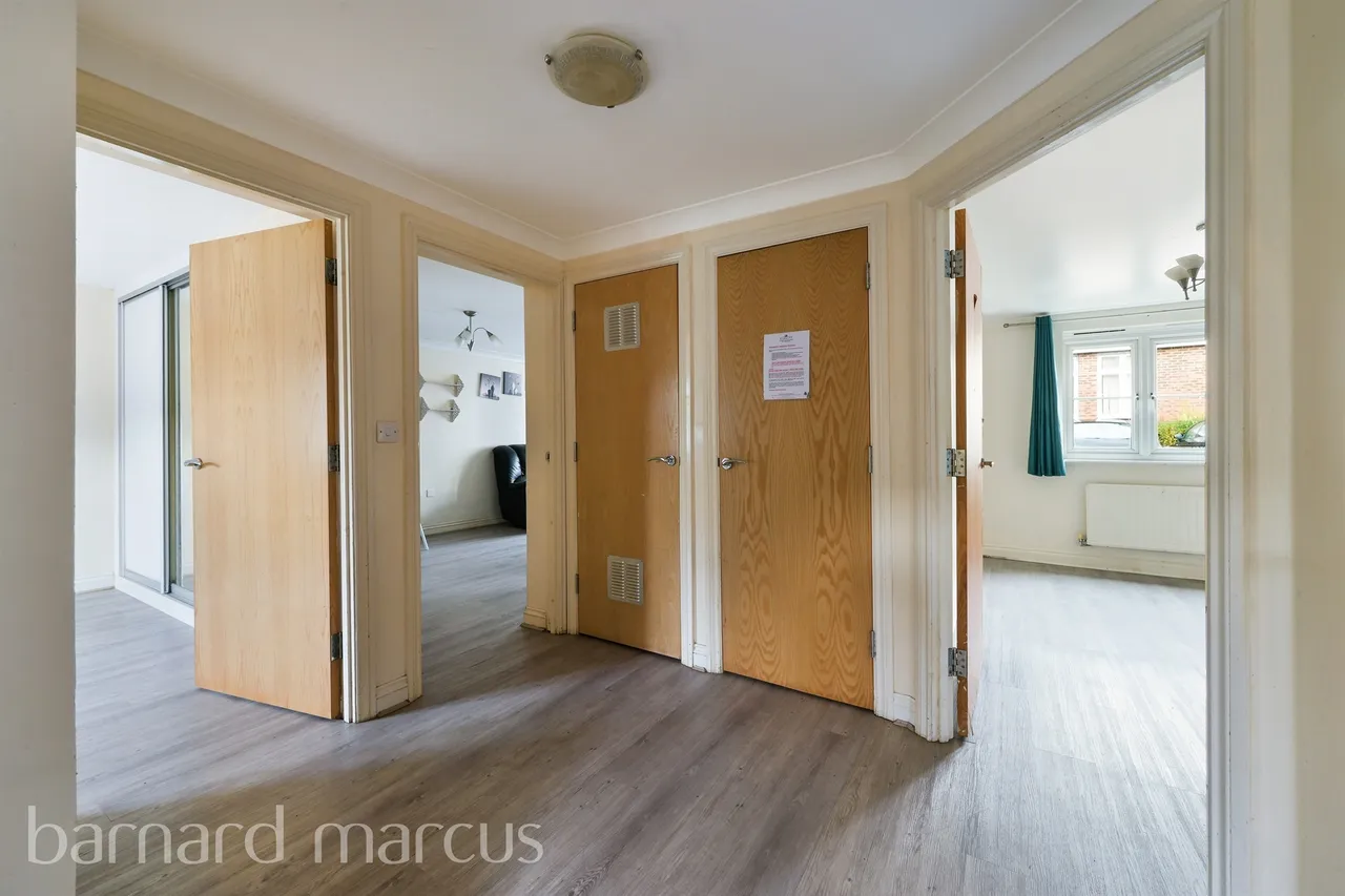 Tylehurst Drive, Redhill, photo 5