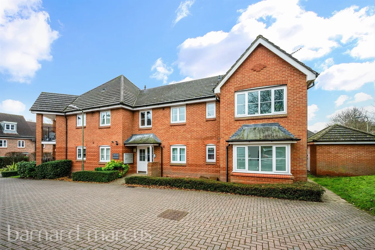 Tylehurst Drive, Redhill, photo 10