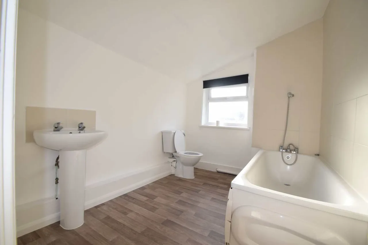 Leopold Road, Chatham, Kent, ME4 5SX, photo 9