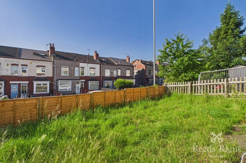 Barnsley Road, Hemsworth, West Yorkshire, WF9, photo 6