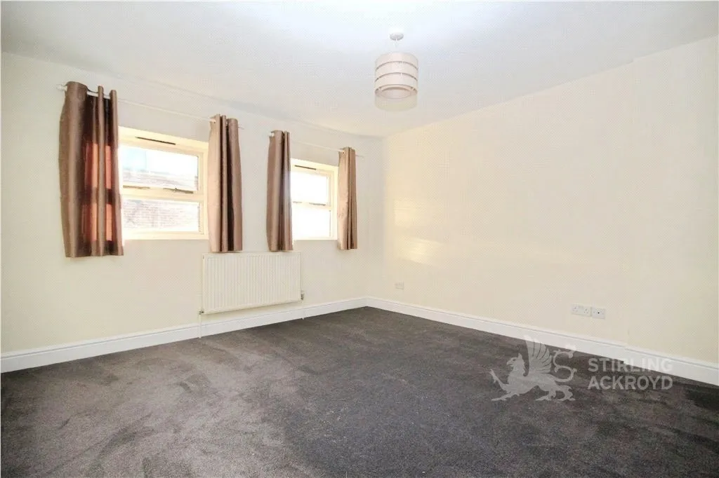 Drummond Road, Guildford, GU1, photo 4