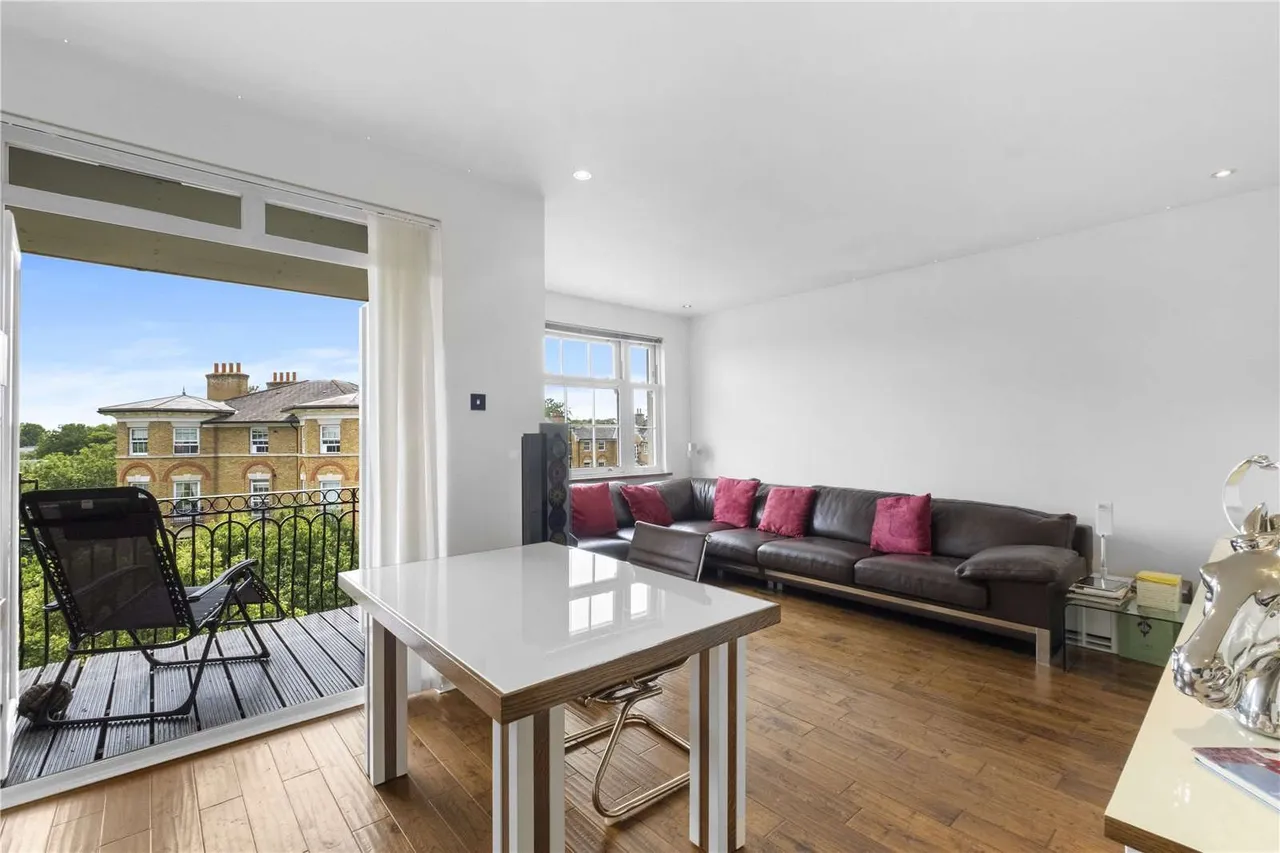 Southlands Drive, Wimbledon, London, SW19 5QH, photo 2