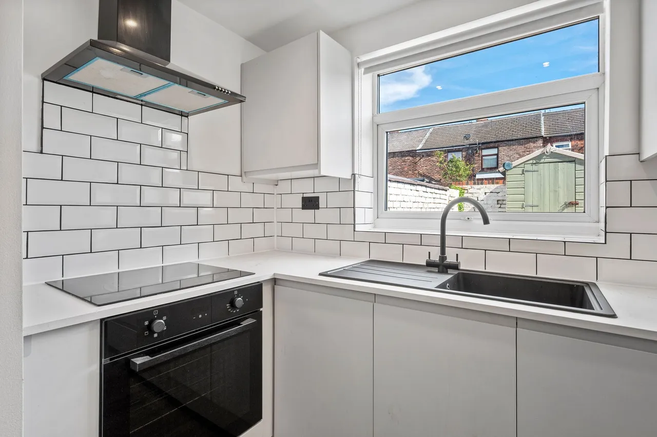 Rhodes Street, Warrington, Warrington, WA2 7QE, photo 10