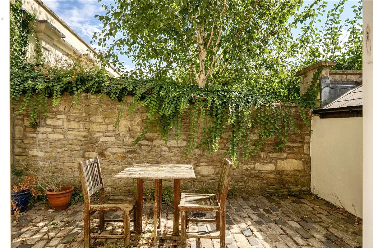Queens Parade Place, Bath, BA1, photo 11