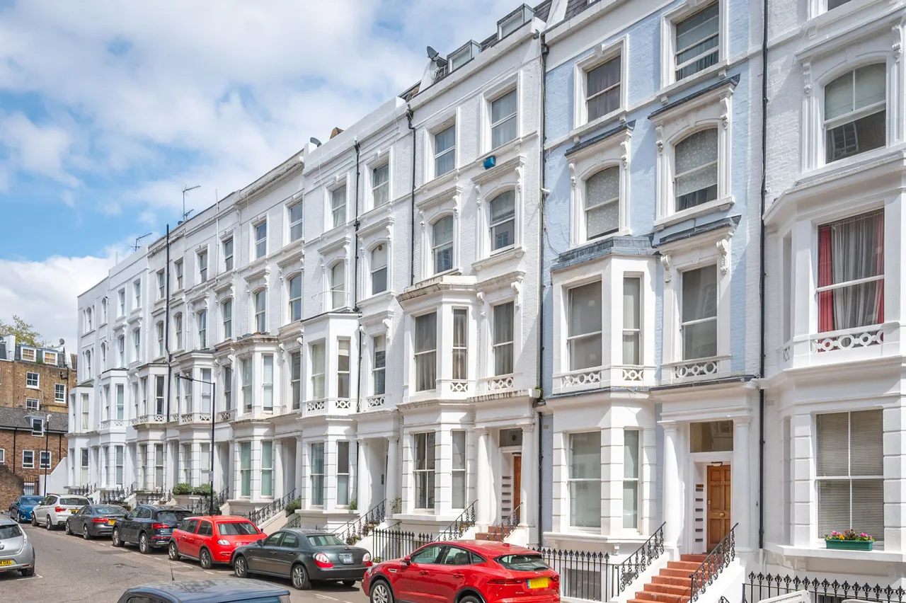 1 bed flat for sale — Flat 6, 20 Hatherley Grove, London