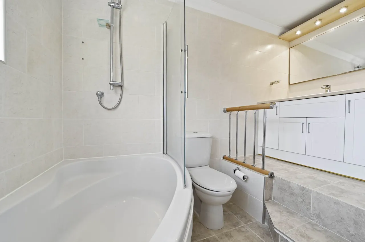 Days Green, Capel St Mary, IP9 2HZ, photo 16