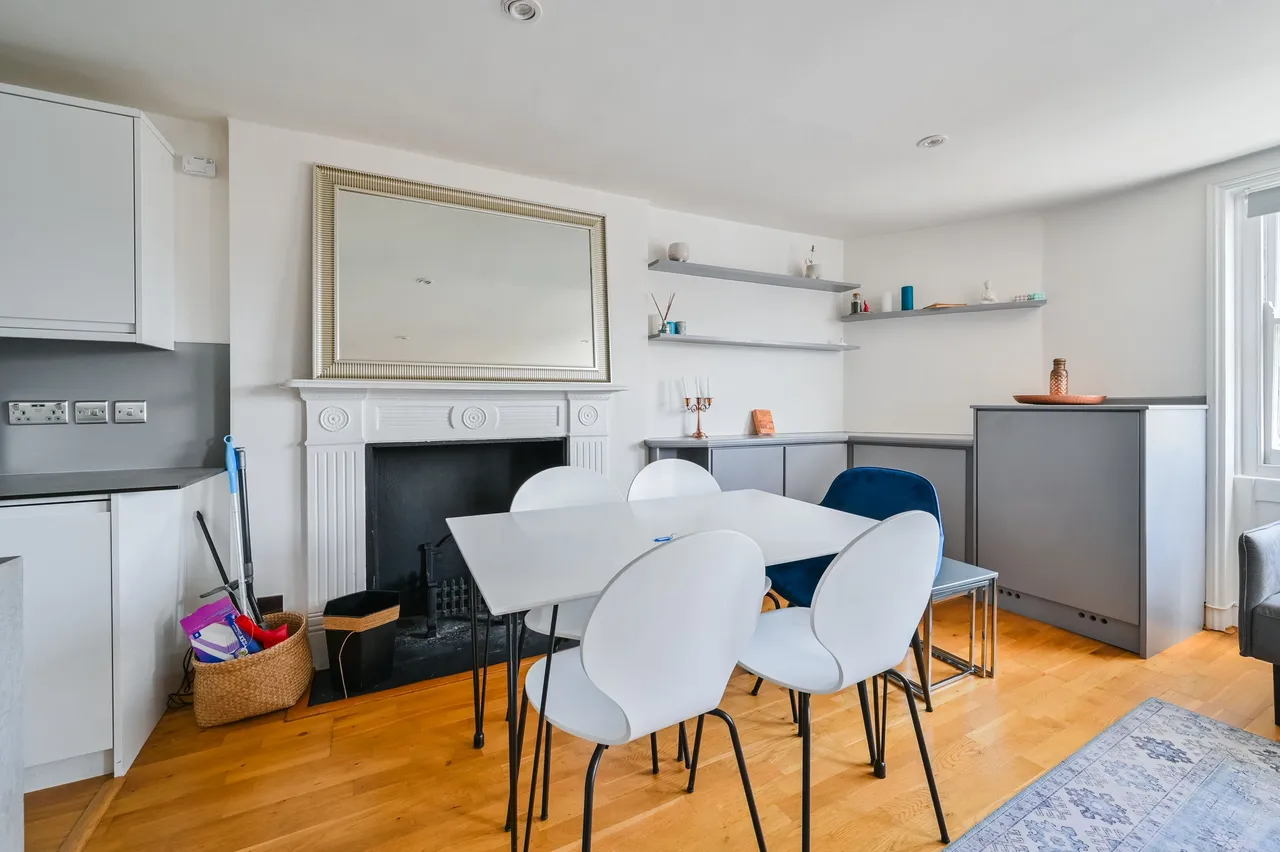 Flat 5, 12 Mecklenburgh Square, London, photo 12