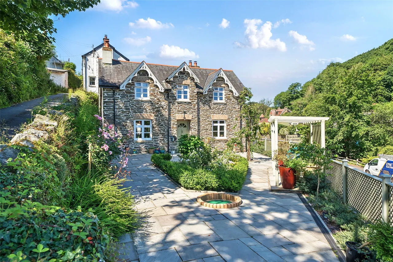 3 bed house for sale, Barbrook, Lynton, EX35